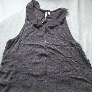 LC sleeveless floral gray top XL